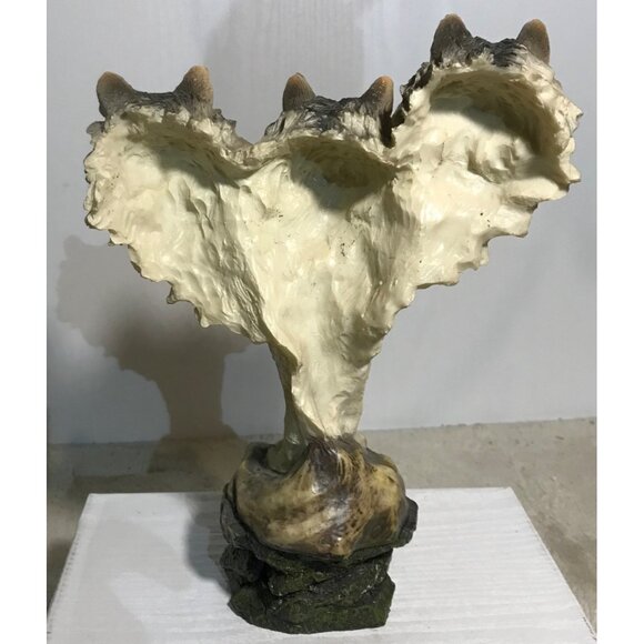 Three Wolf Heads On Rock Base Sculpture Figurine Resin Home Decor Ornament - Picture 9 of 12